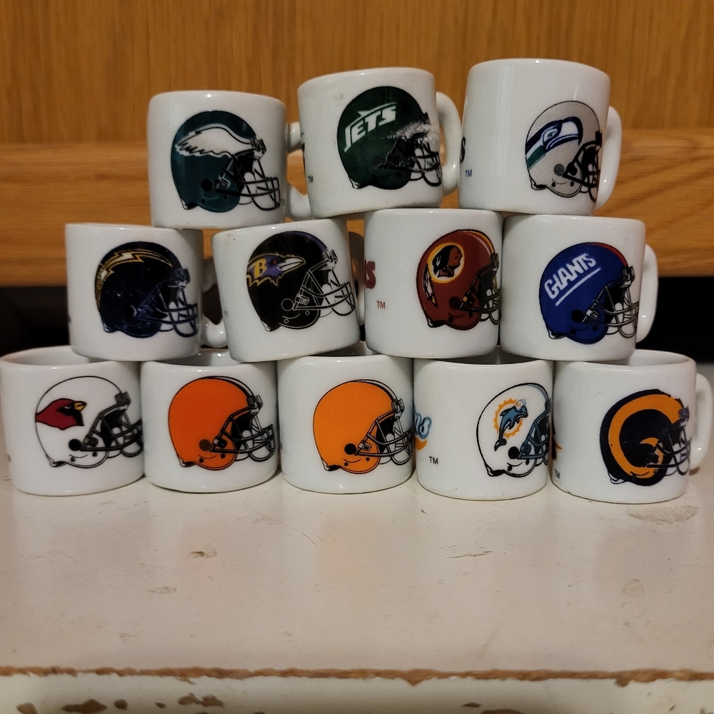 Set of 12 Vintage Mini NFL Mugs Plz Read Description